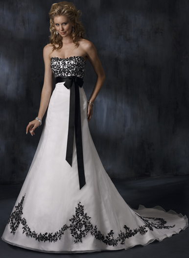 Orifashion Handmade Gown / Wedding Dress MA004